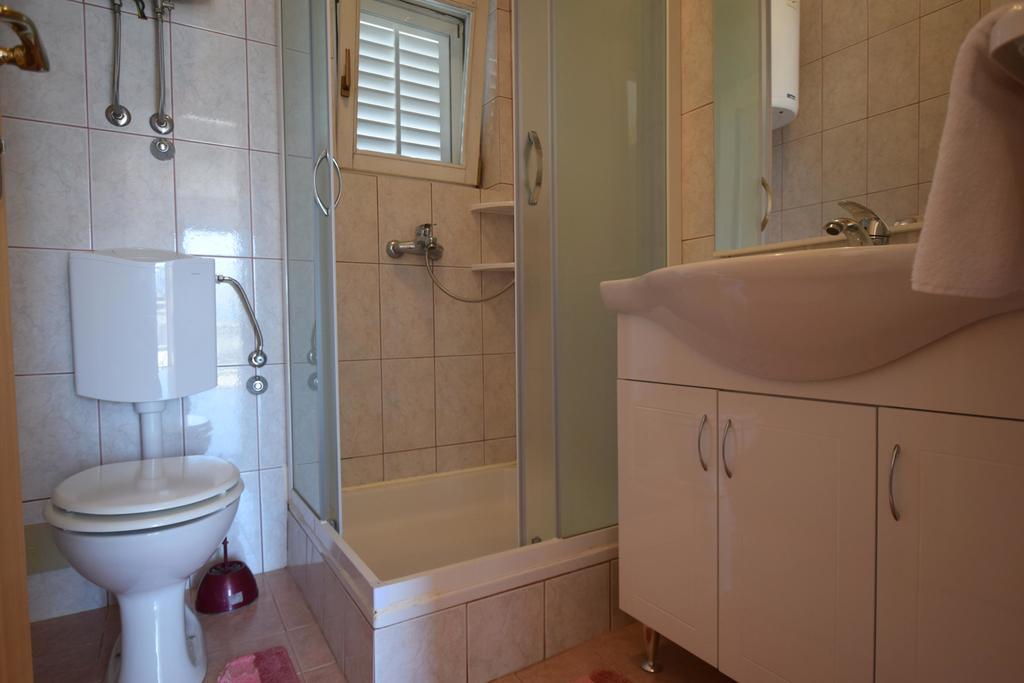 Apartment Stela